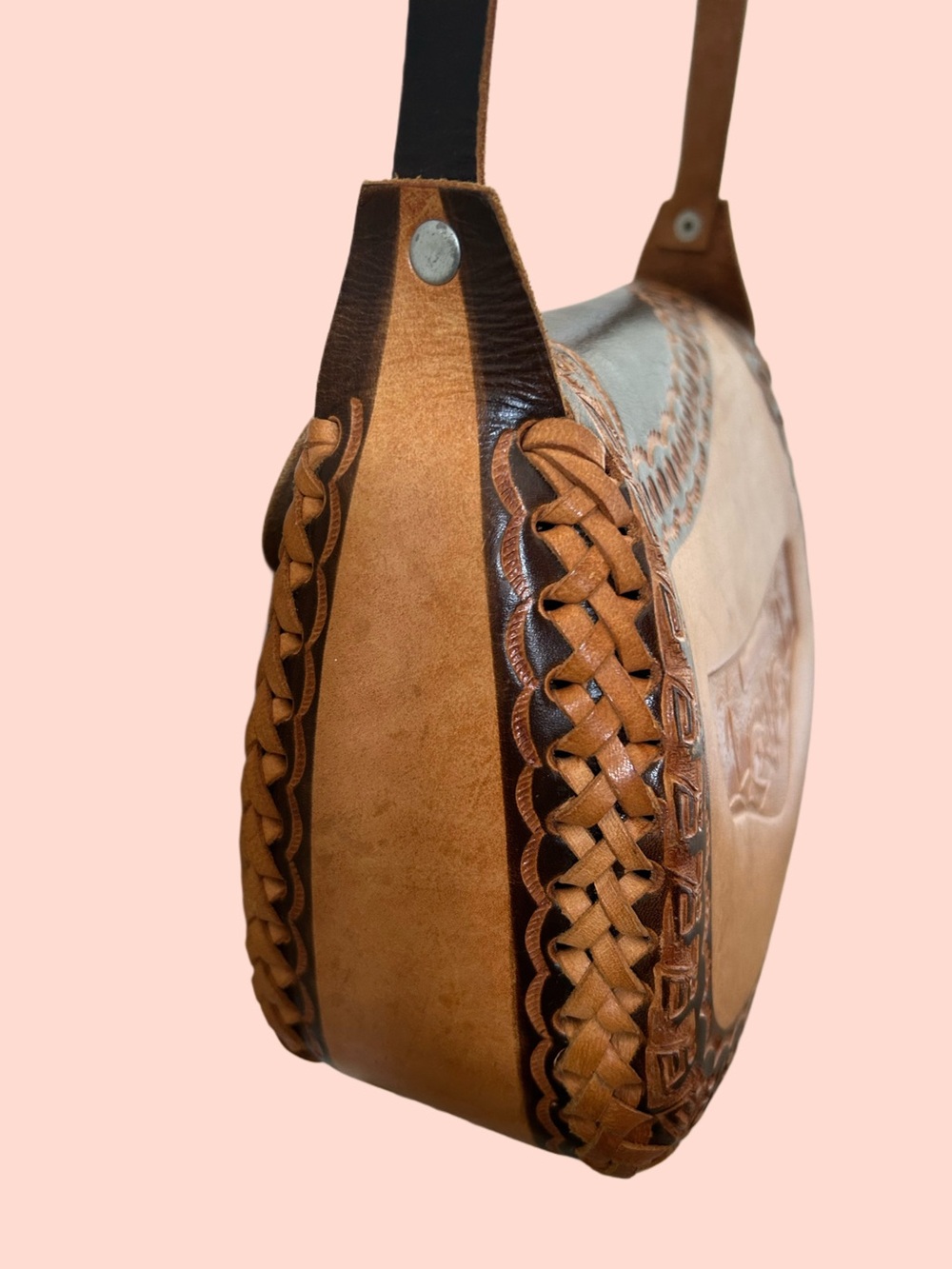 Handcrafted Tan Leather Crossbody from Acapulco - Picture 3 of 7